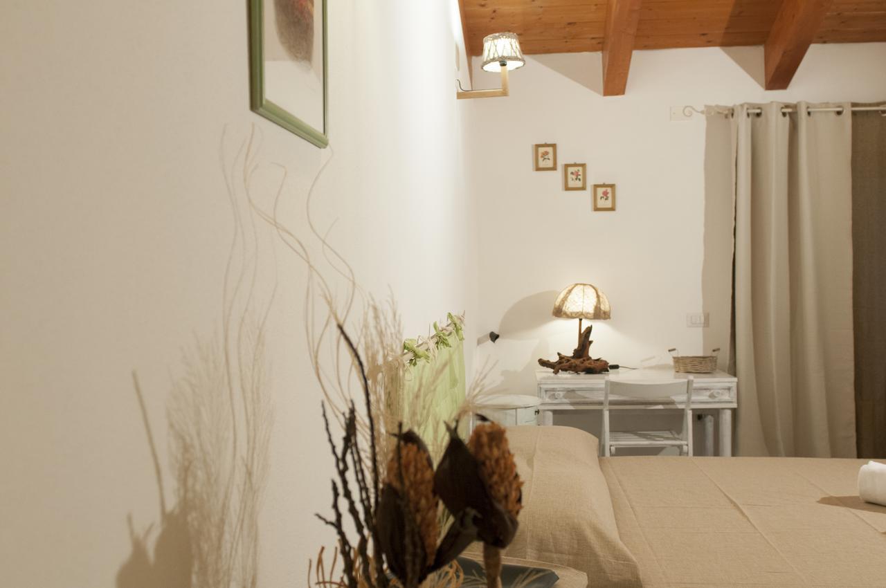 Alghero Detrabis B&B Bagian luar foto